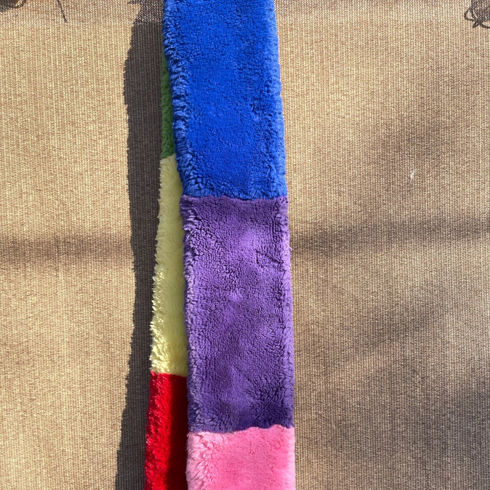 Lazy Oaf Cloud Women’s  Scarf. Oversize Multicolor Statement Winter Warm RARE